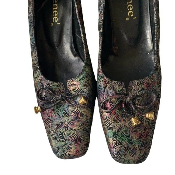 Vintage J.Renee' Leather Block Square Novelty Swirl Heels - Picture 3 of 10